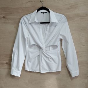 Cut OutTwist Front Long Sleeve Top